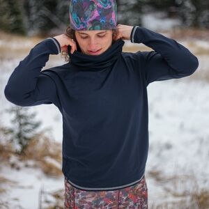 Youer In Reach Pullover in Sweet